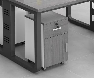 Bàn làm việc nhân viên - Nơi sáng tạo cho làm việc tỏa sáng-VPN 008