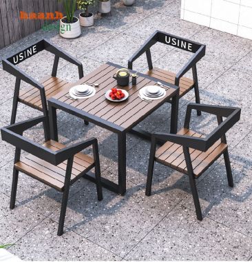 Lựa chọn bàn ăn chân sắt mặt gỗ phù hợp cho gia đình-NTG 012