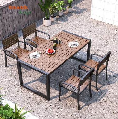 Lựa chọn bàn ăn chân sắt mặt gỗ phù hợp cho gia đình-NTG 012