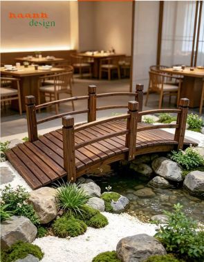 Cầu gỗ ngoài trời dáng cong lan can hai bên - CGN 014
