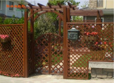 Cổng gỗ Teak tự nhiên cao cấp bền đẹp theo thời gian-CVM 011