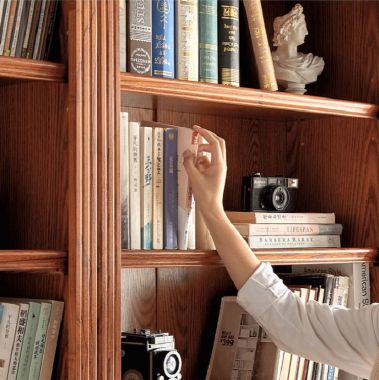 Tủ sách gia đình - Nơi lưu giữ tri thức trong không gian sống-TSH 011