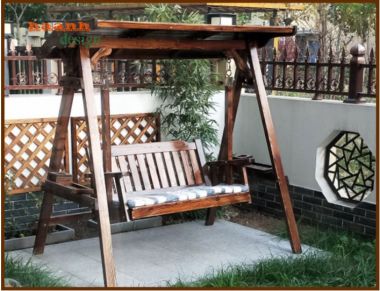 Xích đu gỗ tự nhiên ngoài trời,sân vườn. GNT002