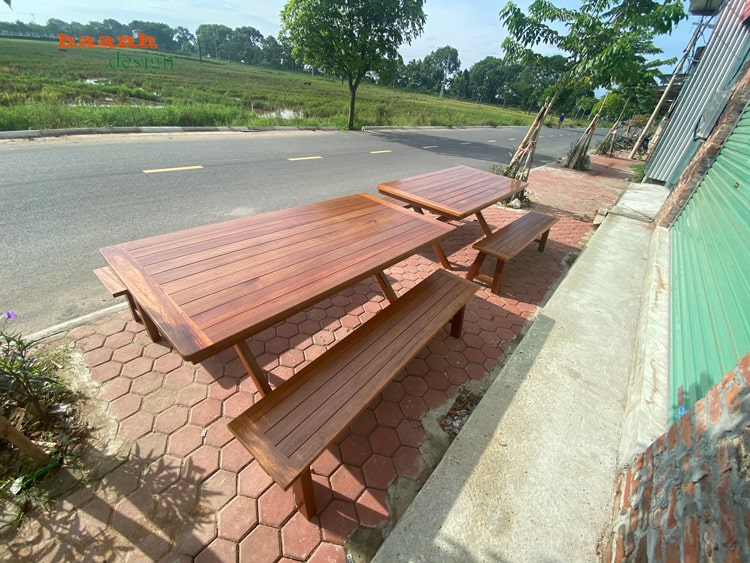 Bàn ghế ngoài trời gỗ Teak Nam Mỹ -2