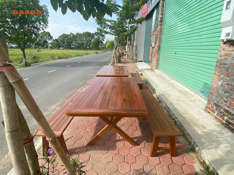 Bàn ghế ngoài trời gỗ Teak Nam Mỹ -3