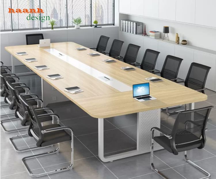 Bàn họp chân sắt đẹp sử dụng trong phòng họp doanh nghiệp