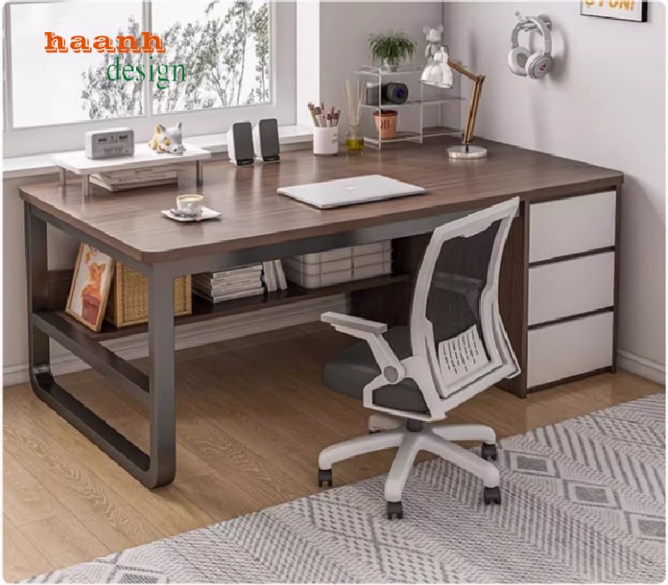 bàn làm việc chân sắt mặt gỗ