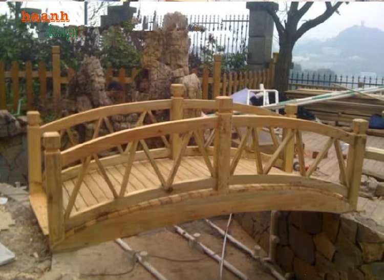 cầu gỗ teak ngoài trời