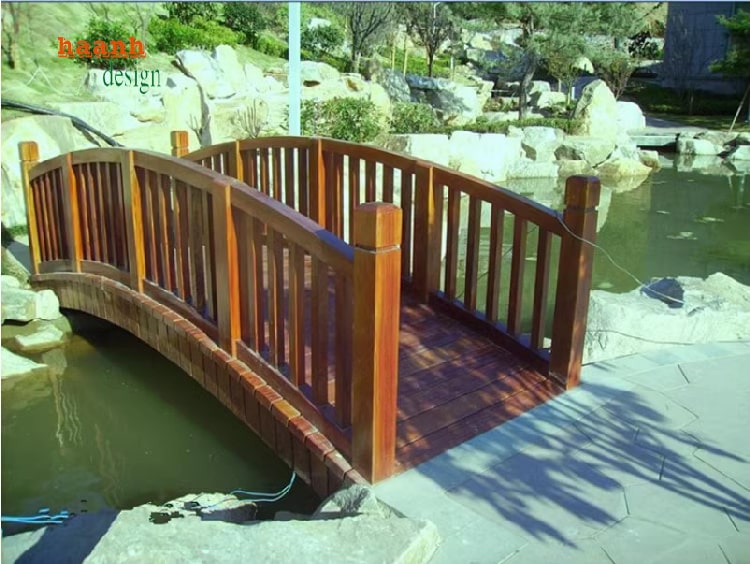 cầu gỗ teak ngoài trời