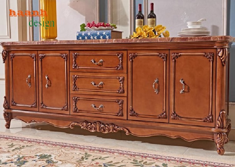 hoa văn chạm khắc tinh xảo trên tủ kệ tivi tân cổ điển