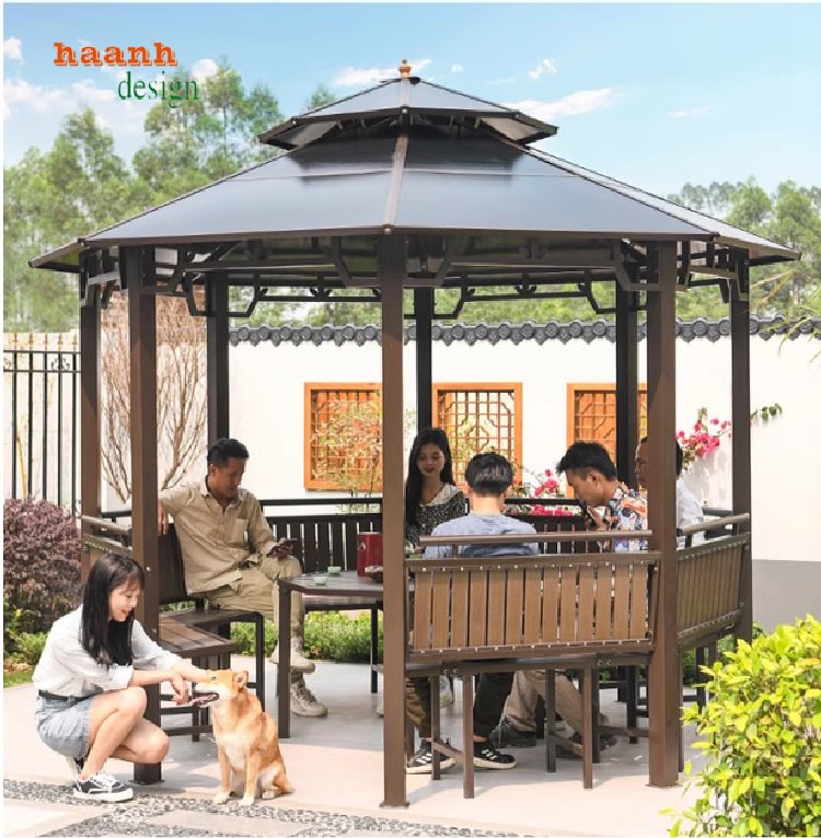 Nhà chòi kẽm ngoài trời