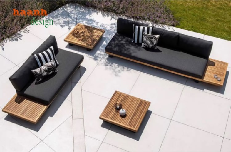 Bộ bàn ghế gỗ ngoài trời bền đẹp theo năm tháng