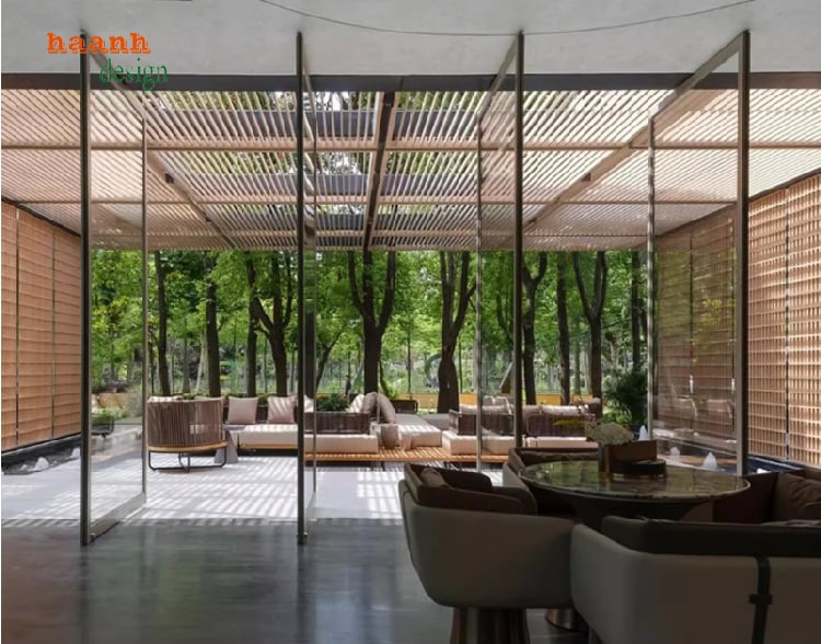 bộ bàn ghế gỗ ngoài trời sử dụng gỗ teak tự nhiên chống nước