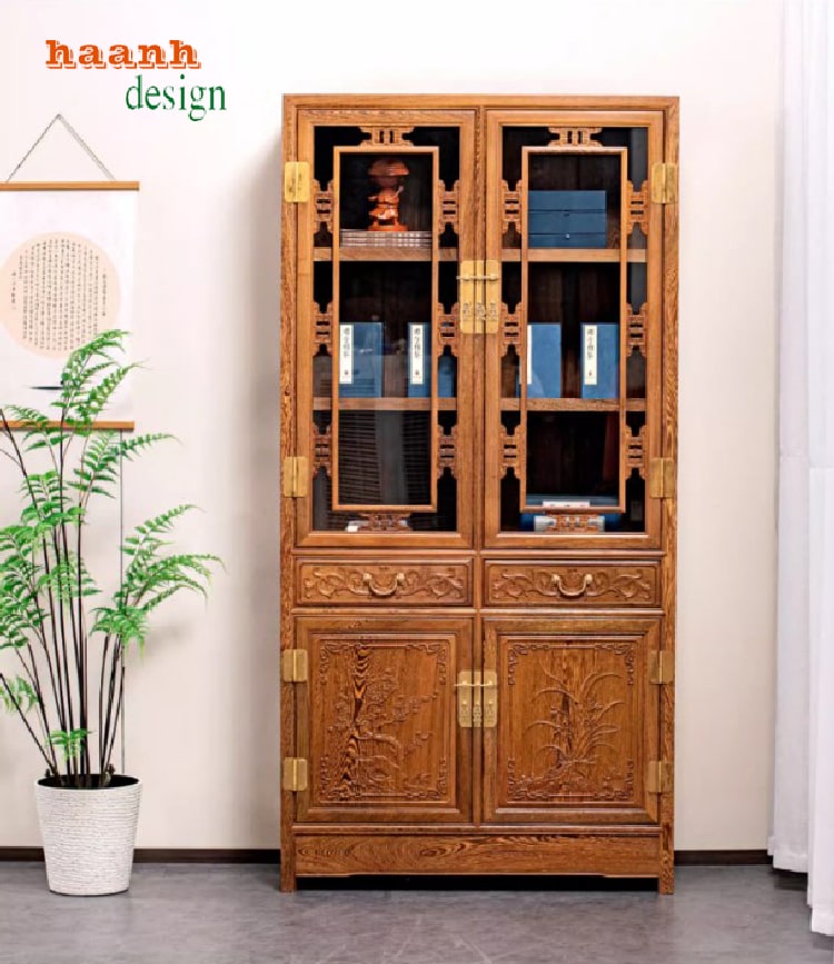 Nghệ nhân đang chế tác tủ sách gỗ đẹp bằng tay
