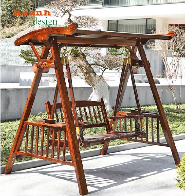 không gian sống thư giãn cùng xích đu gỗ ngoài trời hiện đại