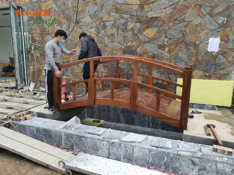 Cầu gỗ teak ngoài trời